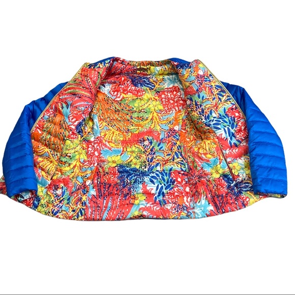 SOLD Lilly Pulitzer Royal Blue Puffer Jack… - Picture 4 of 7